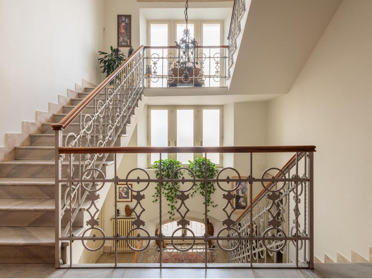 مبيت وإفطار دورغالي Palazzo Santa Caterina المظهر الخارجي الصورة